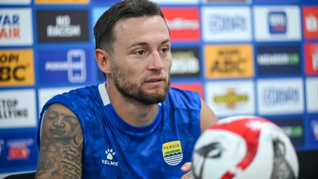 Persib Hari Ini Lawan Dewa United FC